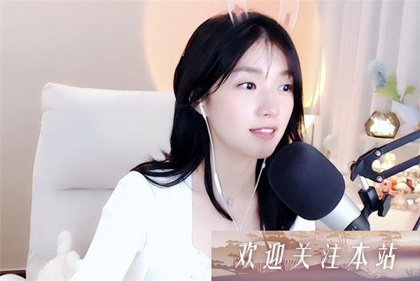 斗鱼女主播乔儿痛哭，直播职业的无奈与挣扎