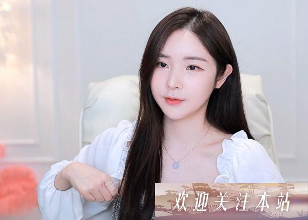 给我一个可以免费看片的免费开放后人数暴涨，女主播：免费不好吗！