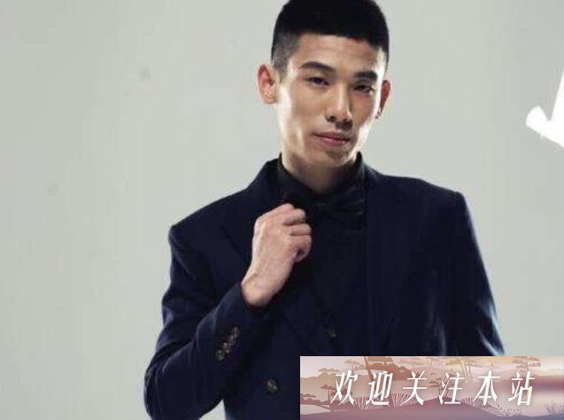 旭旭宝宝复出引发舆论风波，直播行业竞争再升级