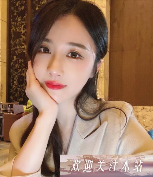 轩子婚礼出镜引热议，粉丝调侃新娘被掩盖美丽