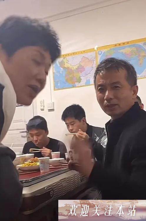 失散家庭重聚，感人故事带来希望