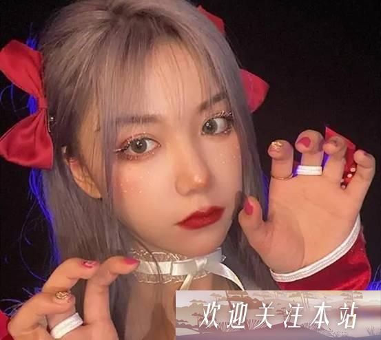 刀小刀的外表与短视频风格：微整形的代价与影响