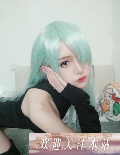 腐团儿再现经典，COS不知火舞惊艳全场！