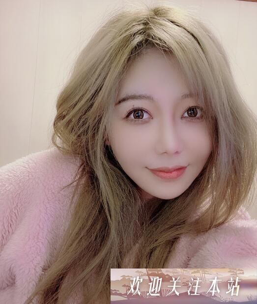 刘飞儿：昔日女主播的流量滑落与平台不满