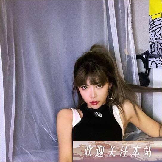 电竞圈的“静默女神”：周淑怡的崛起之路