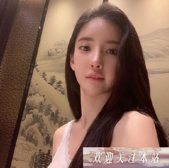 潘南奎视频引争议：脚被P成48码，网友力挺真实美！