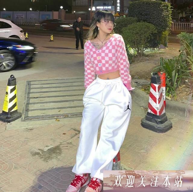 外表主播顾倩倩：炫富背后的不幸真相