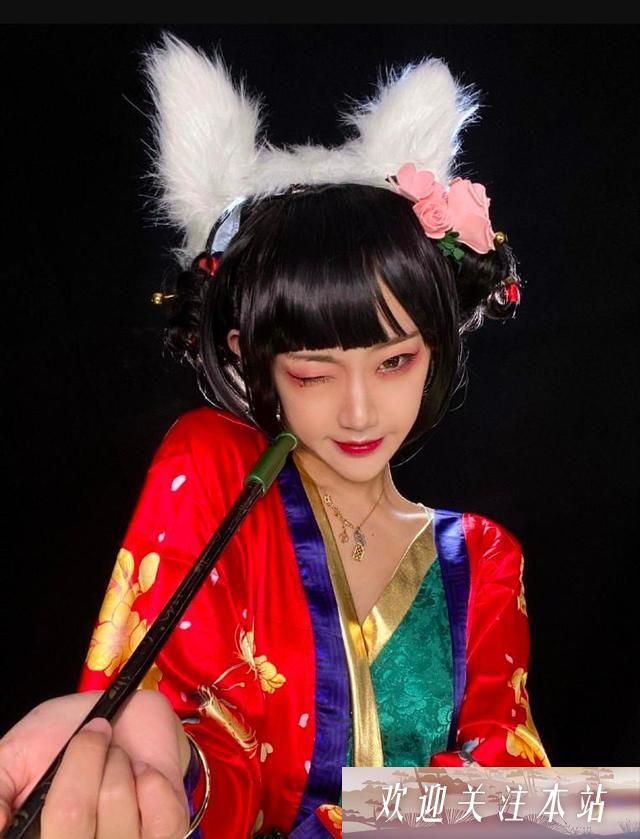 代古拉K直播颜值大跌，引发粉丝热议！