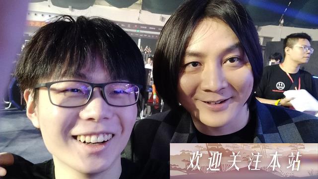 “沉默主播用基本工资助力山区教育，公益精神感动人心”