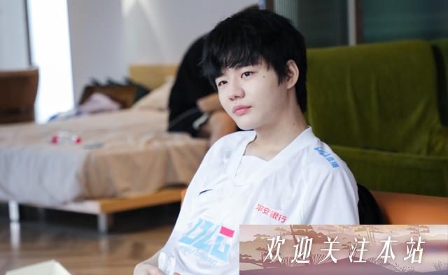 中秋LPL大瓜：刘青松与FPX的恩怨情仇