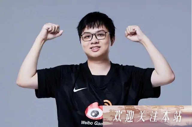 LPL选手Sofm与Hacker喜结良缘，Angel直播爆料引热议