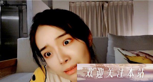 “余霜山上度假遇大蜘蛛，直播反应爆笑！”