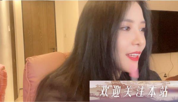 丑人齐直播曝猛料：看人要看气质，不再只看脸！